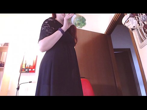 ❤️ Um escravo submisso que adora cuecas sujas e deliciosas é forçado a masturbar-se depois de ver este vídeo! Sexo vídeo em porno pt.villagesexvideos.ru ❌
