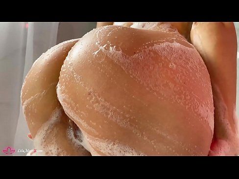 ❤️ Morena Masturba-se com Vibrador para Orgasmo Intenso no Duche Sexo vídeo em porno pt.villagesexvideos.ru ❌