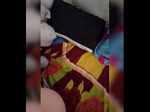 ❤️ A minha colega de quarto fica sozinha em casa porque o seu marido vai de férias e eu aproveito a oportunidade para a foder e encher-lhe o cu de leite Sexo vídeo em porno pt.villagesexvideos.ru ❌